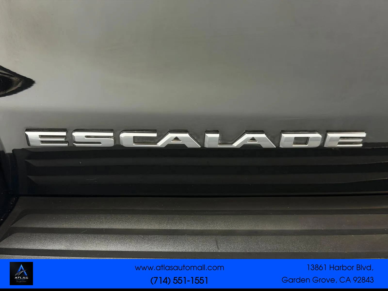 Used 2016 Cadillac Escalade Premium AWD/4WD image 11