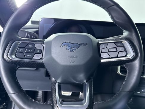 Used 2024 Ford Mustang GT Premium RWD image 23