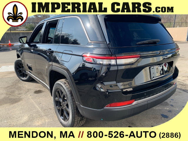 New 2026 Jeep Grand Cherokee Altitude AWD/4WD image 9