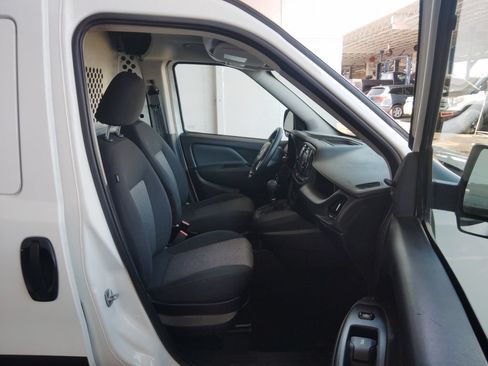Used 2022 RAM ProMaster City Tradesman FWD image 12