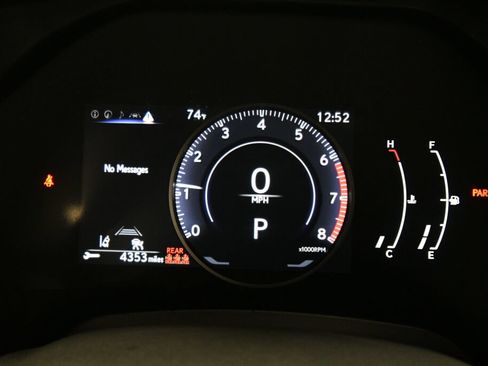 Used 2023 Lexus RX 350 Premium w/ Accessory Package AWD/4WD image 14