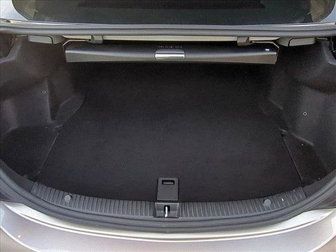 Used 2020 Mercedes-Benz C 300 4MATIC Sedan image 6