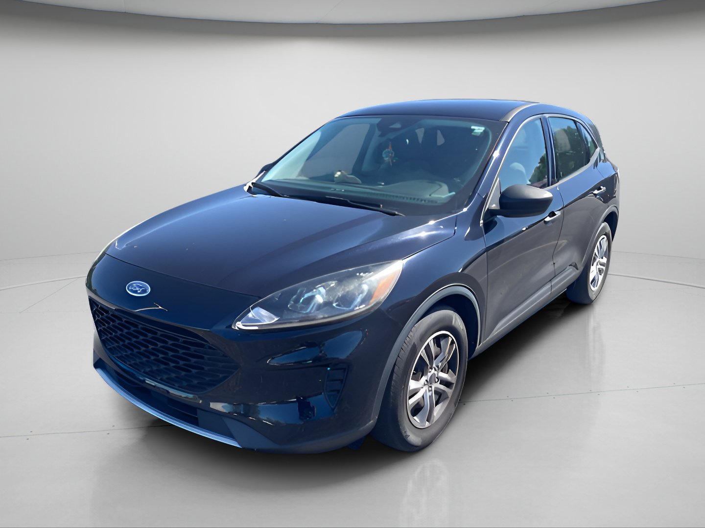 Used 2021 Ford Escape S FWD image 2