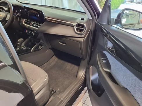 Used 2026 Chevrolet TrailBlazer LT AWD/4WD image 24