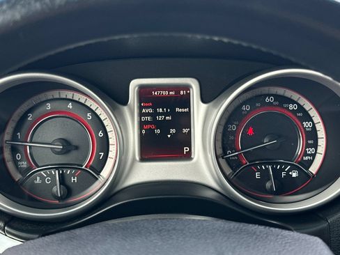 Used 2017 Dodge Journey SE w/ Flexible Seating Group FWD image 23