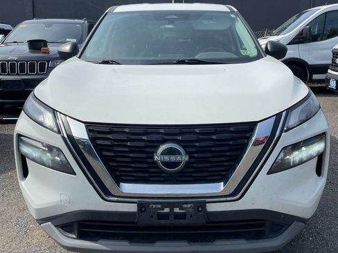 Used 2023 Nissan Rogue S AWD/4WD image 4