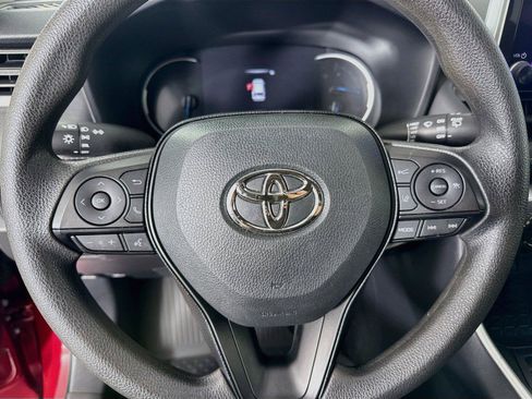 Certified 2025 Toyota RAV4 LE AWD/4WD image 15
