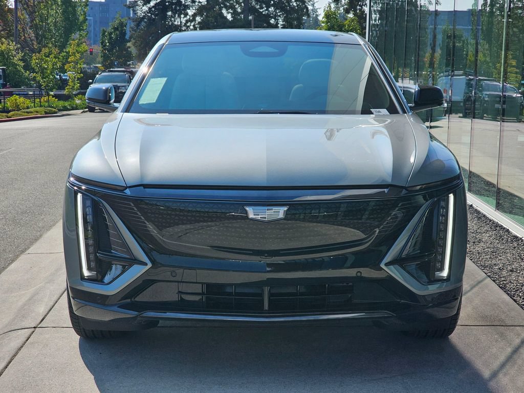 New 2026 Cadillac Lyriq Sport AWD/4WD image 8