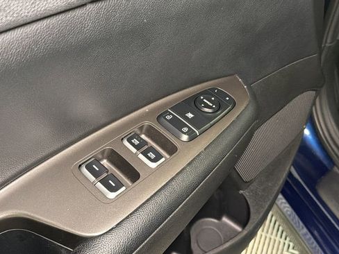 Used 2019 Kia Optima S w/ S Panoramic Sunroof Package image 18