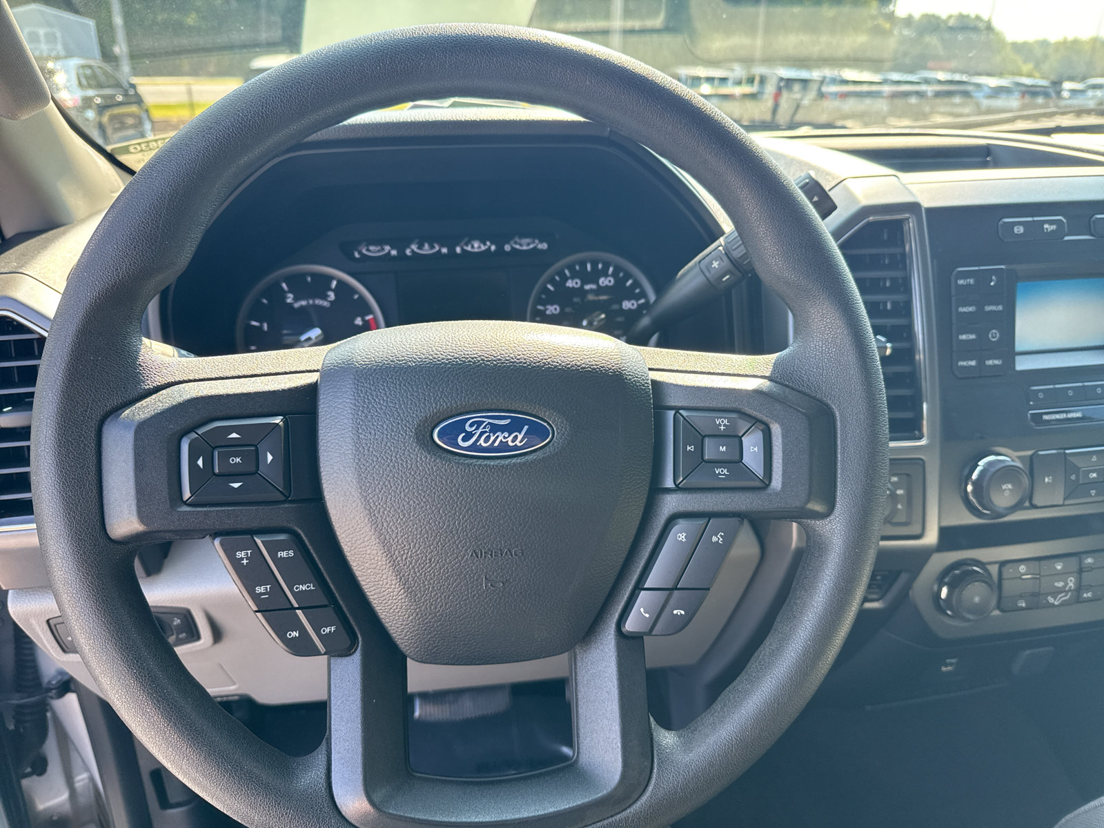 Used 2019 Ford F250 XLT AWD/4WD image 9