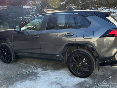 Used 2024 Toyota RAV4 XSE image 6