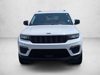 Used 2023 Jeep Grand Cherokee Limited w/ Black Appearance Package RWD video 2