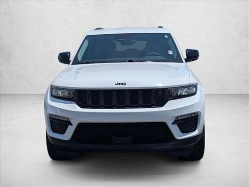 Used 2023 Jeep Grand Cherokee Limited w/ Black Appearance Package RWD image 2