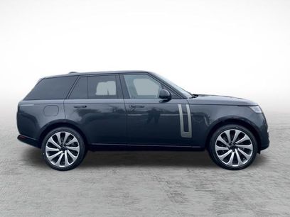 New 2026 Land Rover Range Rover SE