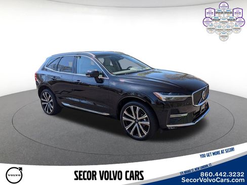 Used 2023 Volvo XC60 B5 Ultimate w/ Climate Package AWD/4WD image 7