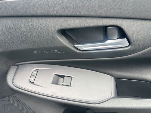 New 2026 Nissan Sentra SV w/ SV Convenience Package FWD image 37