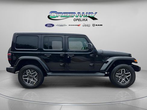 New 2025 Jeep Wrangler Sahara image 8