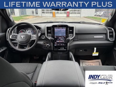 New 2026 RAM 1500 4x4 Crew Cab image 10