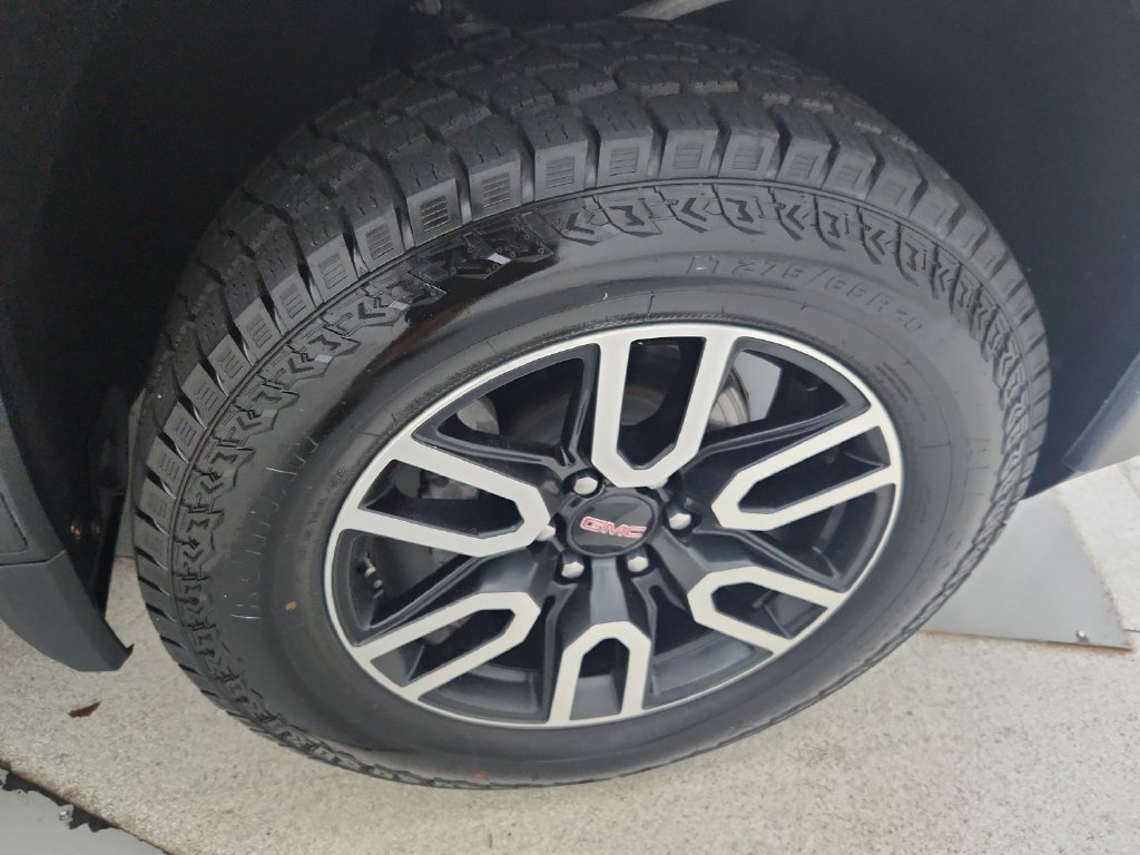 Used 2021 GMC Sierra 1500 AT4 w/ AT4 Preferred Package AWD/4WD image 37