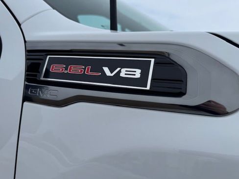 Used 2021 GMC Sierra 2500 AT4 w/ AT4 Premium Plus Package image 11