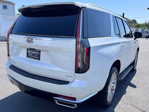 Used 2023 Cadillac Escalade Premium Luxury w/ LPO, Floor Liner Package RWD image 8
