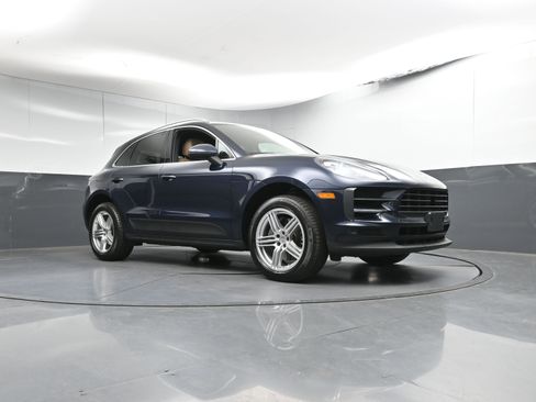Certified 2020 Porsche Macan S image 30