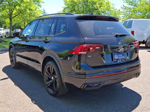 Certified 2023 Volkswagen Tiguan SE R-Line AWD/4WD image 4