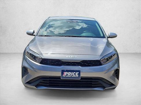 Used 2024 Kia Forte LXS FWD image 2