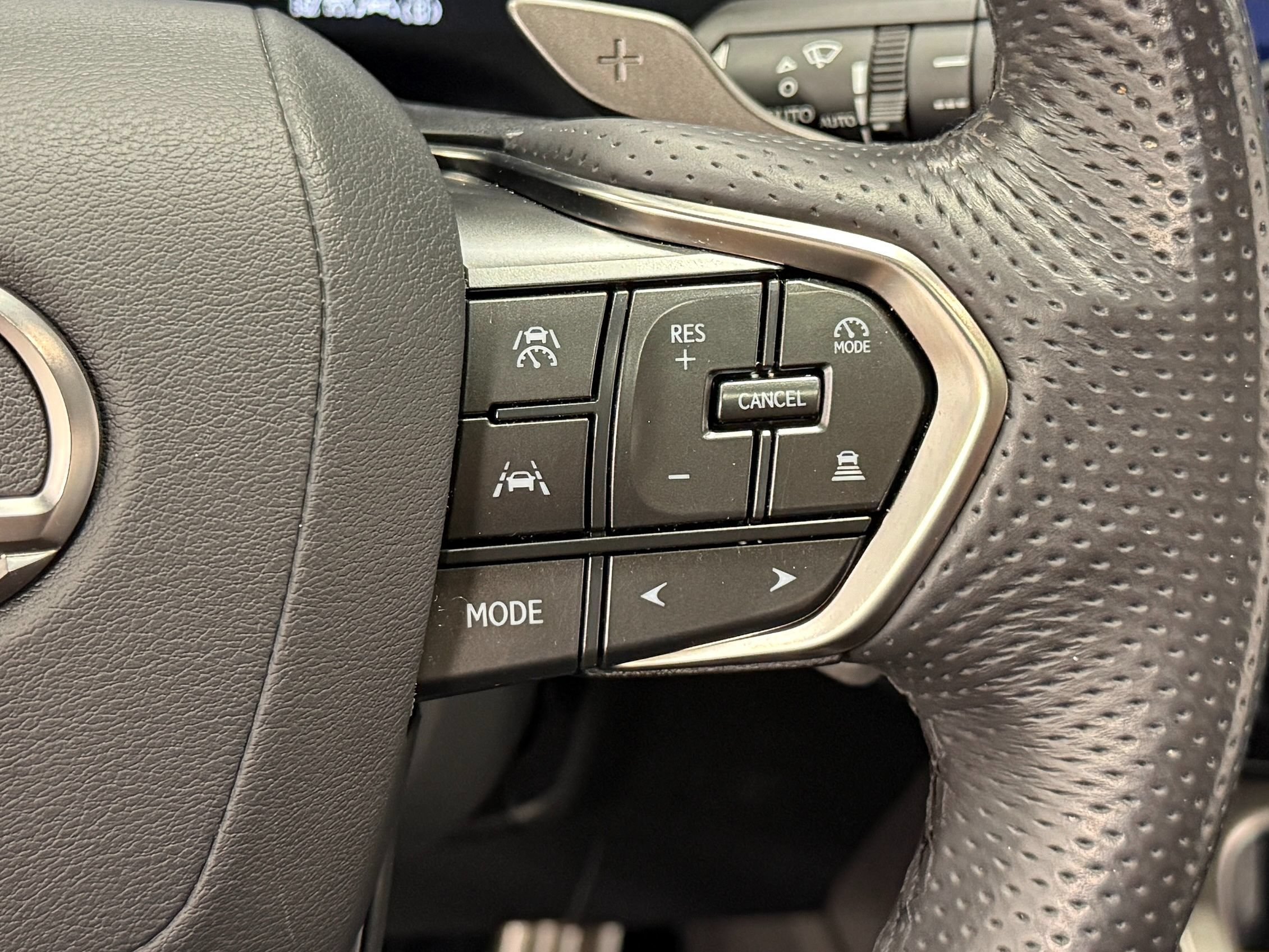 Used 2024 Lexus TX 500h AWD image 21