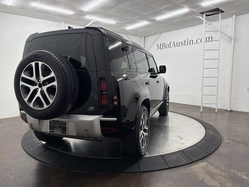 Used 2022 Land Rover Defender 110 XS Edition image 7