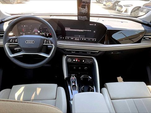 New 2025 Audi Q5 Premium Plus image 5