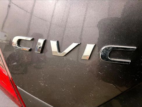 Used 2019 Honda Civic LX image 13