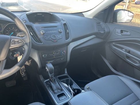 Used 2018 Ford Escape S image 26