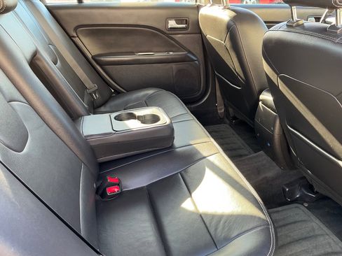 Used 2011 Ford Fusion SEL w/ 302A Rapid Spec Order Code image 11