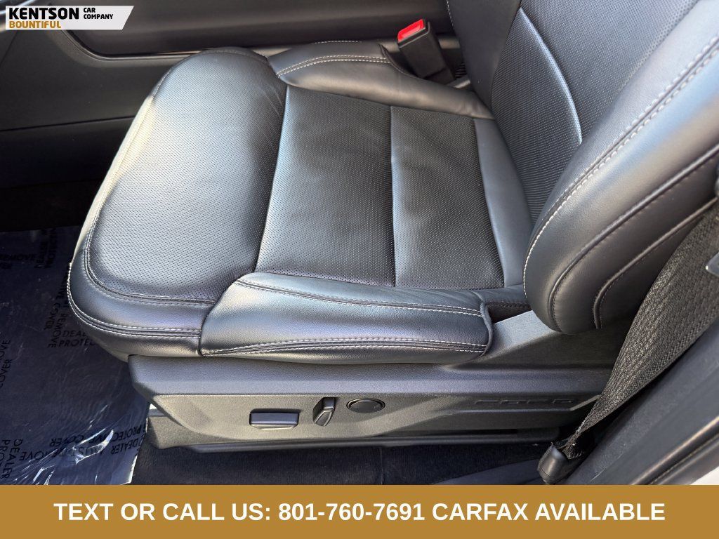 Used 2025 Ford Expedition Max Platinum AWD/4WD image 28