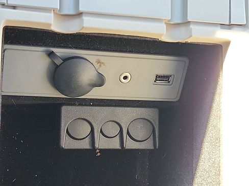 Used 2011 Ford Flex SEL w/ Rapid Spec Order Code image 25