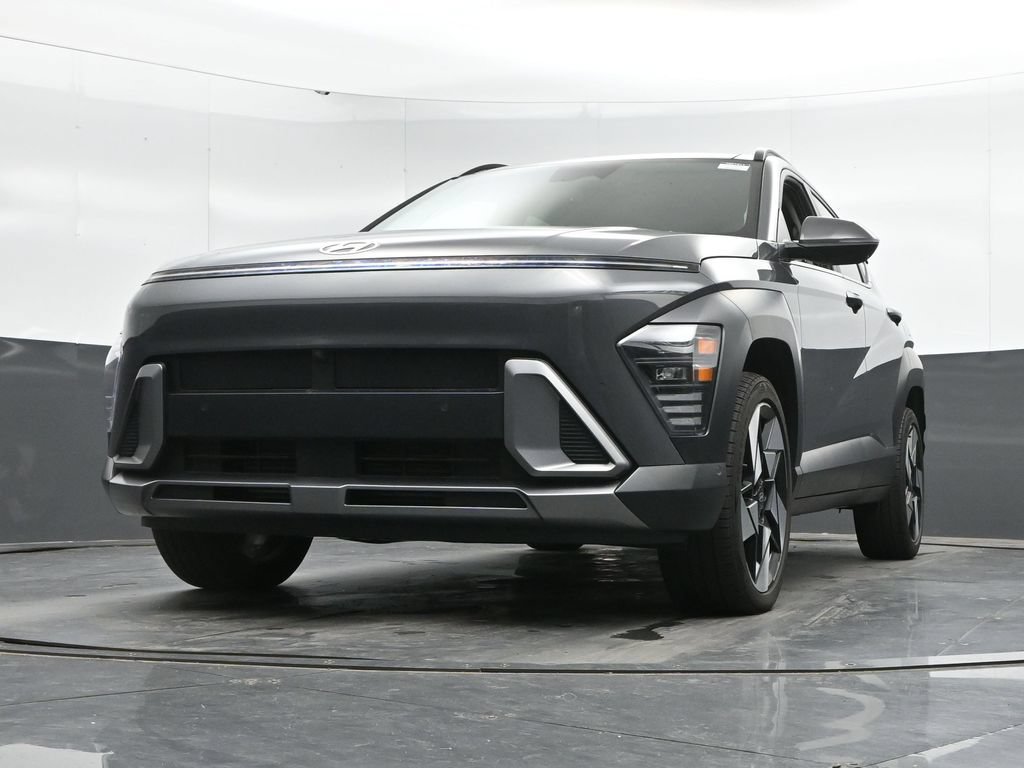 Certified 2025 Hyundai Kona Limited AWD/4WD image 43