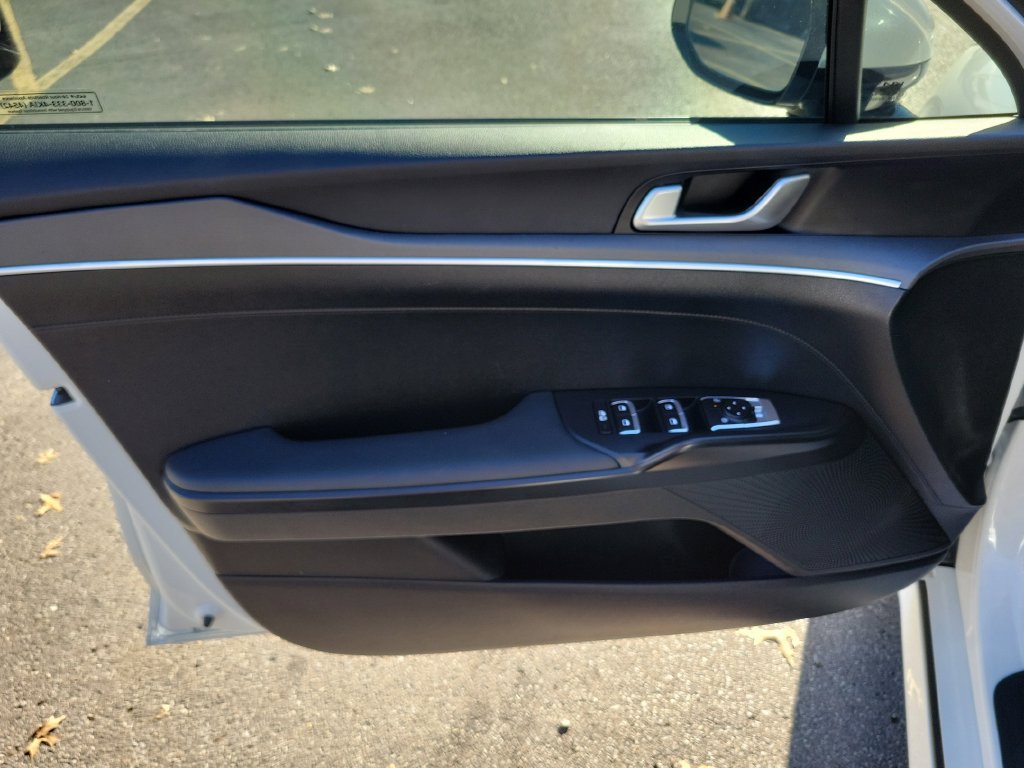 Used 2026 Kia K5 LXS FWD image 19