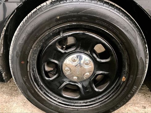 Used 2013 Ford Taurus Police Interceptor AWD image 8