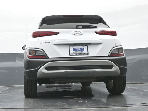 Used 2022 Hyundai Kona SEL FWD image 39