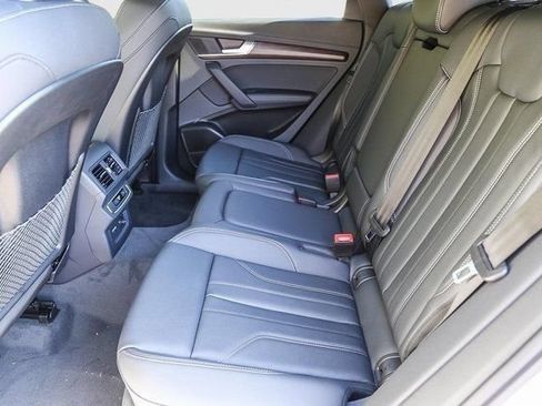 New 2025 Audi Q5 2.0T Premium Plus AWD/4WD image 18