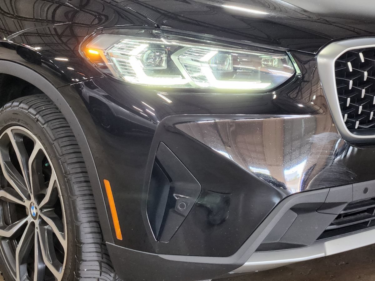 Used 2022 BMW X4 xDrive30i w/ Convenience Package AWD/4WD image 12