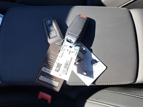 Used 2025 Audi Q5 Prestige image 10