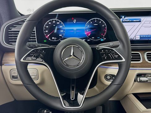 New 2026 Mercedes-Benz GLE 350 4MATIC image 17