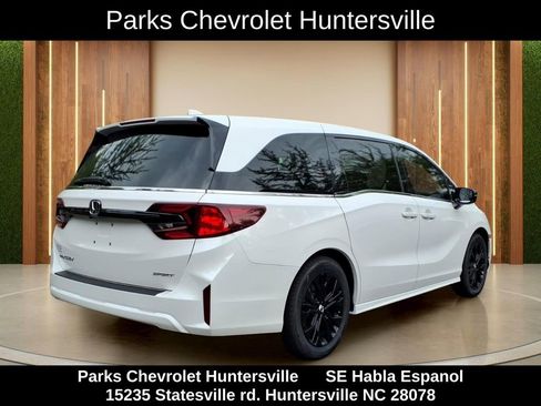 Used 2025 Honda Odyssey Sport-L image 33