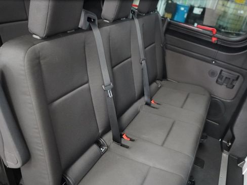 Used 2025 Mercedes-Benz Sprinter 2500 image 24