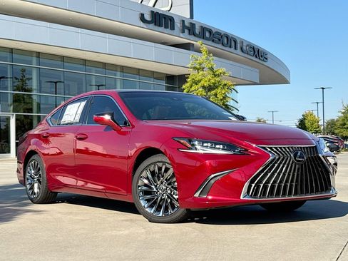 New 2025 Lexus ES 350 Ultra Luxury image 2