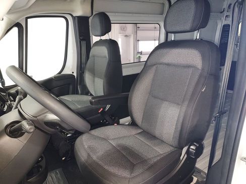 New 2026 RAM ProMaster 2500 w/ Premium Convenience Group image 17