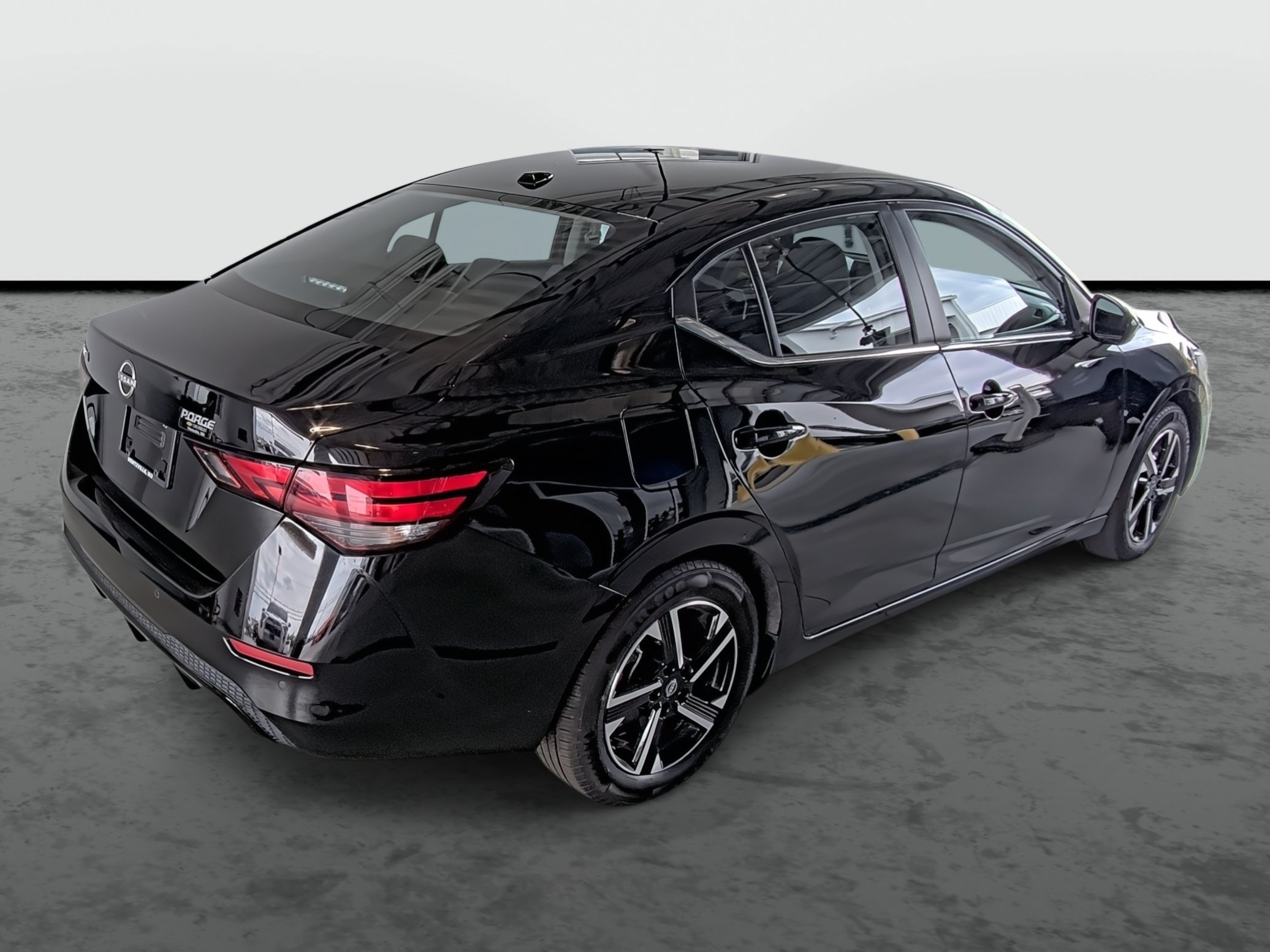Used 2025 Nissan Sentra SV FWD image 14