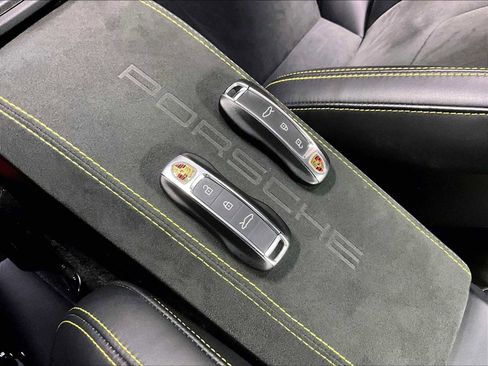 Used 2023 Porsche 911 Carrera GTS image 38